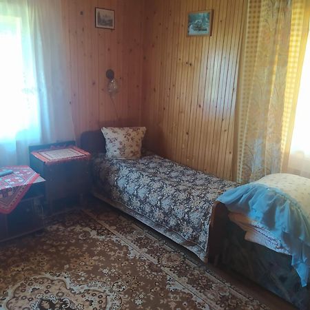 Starovitska Hata - Ethno-Cottage Verkhovyna Eksteriør billede