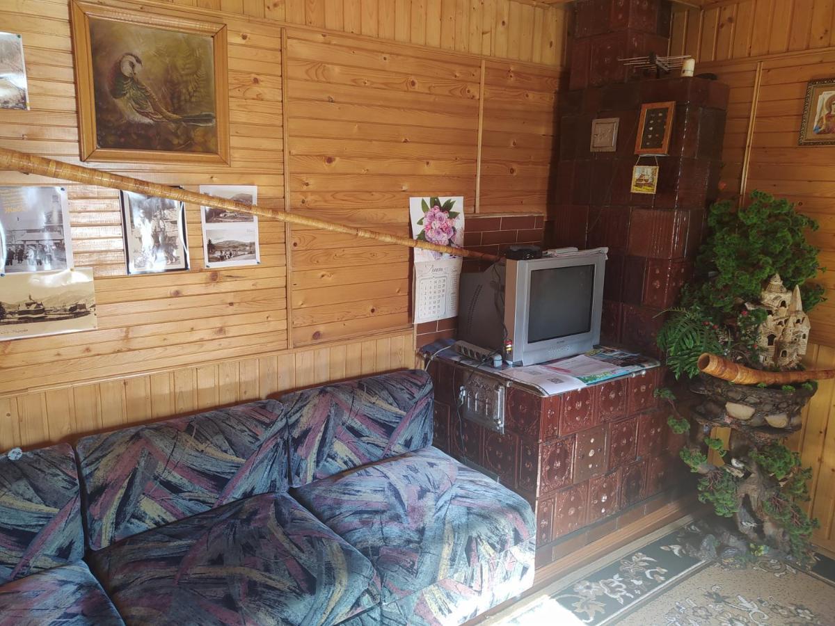 Starovitska Hata - Ethno-Cottage Verkhovyna Eksteriør billede