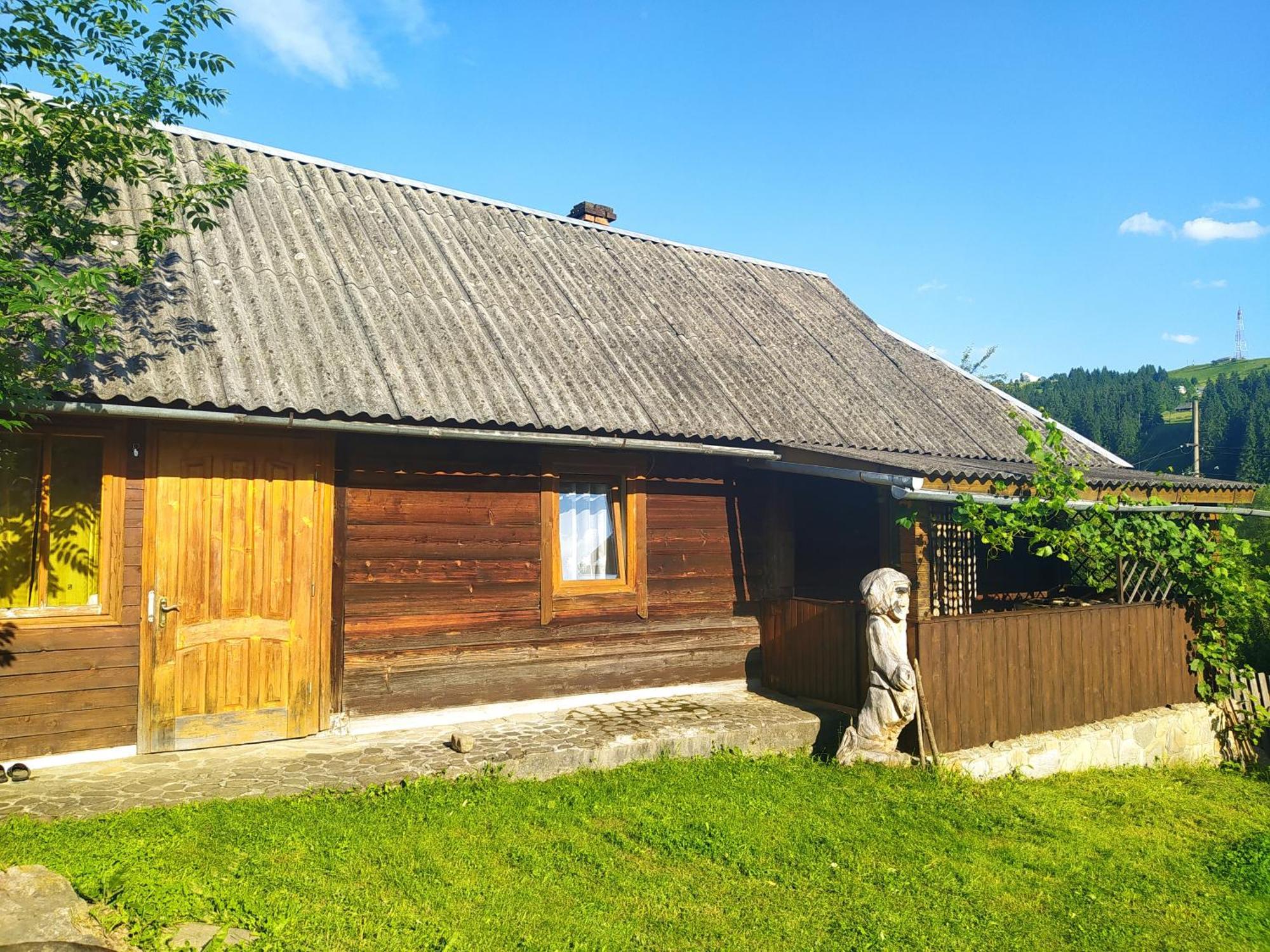 Starovitska Hata - Ethno-Cottage Verkhovyna Eksteriør billede