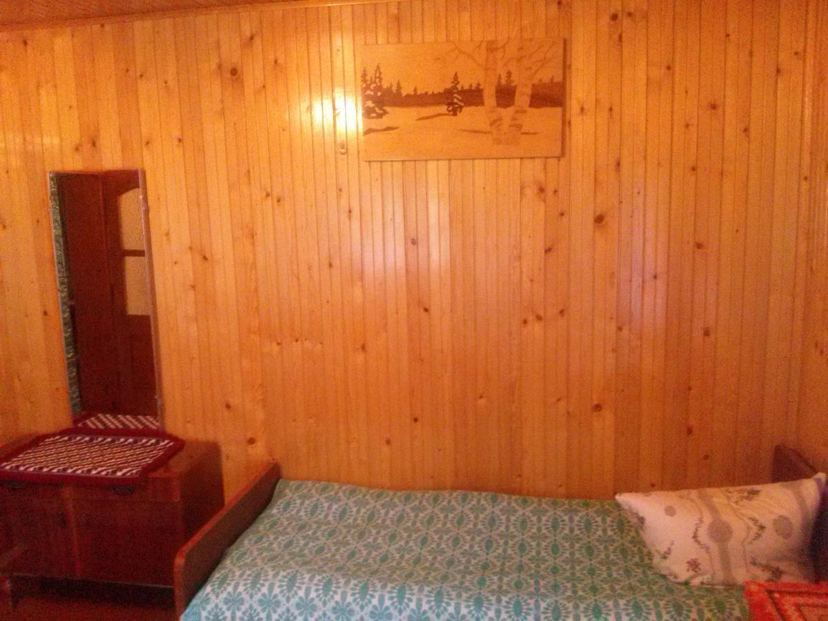 Starovitska Hata - Ethno-Cottage Verkhovyna Eksteriør billede